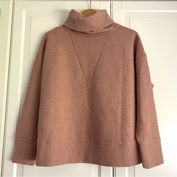 Shambhala Ribbed Turtleneck Sweater - Picture 4 of 5